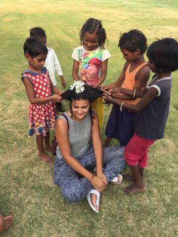 INCOMPLIT Communications Coordinator Aslı was in India volunteering for Kids for 3 months